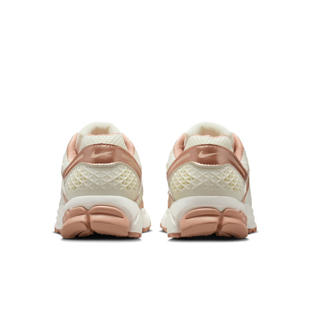 Wmns Nike Zoom Vomero 5
