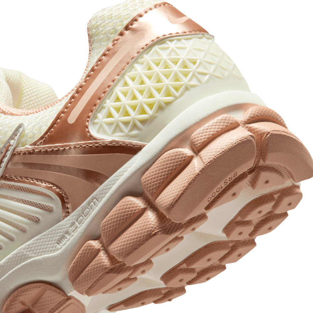 Wmns Nike Zoom Vomero 5