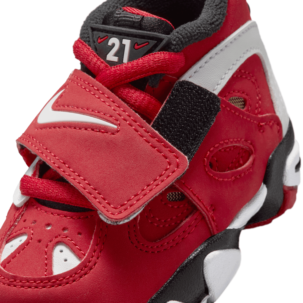 TD Nike Diamond Turf 2