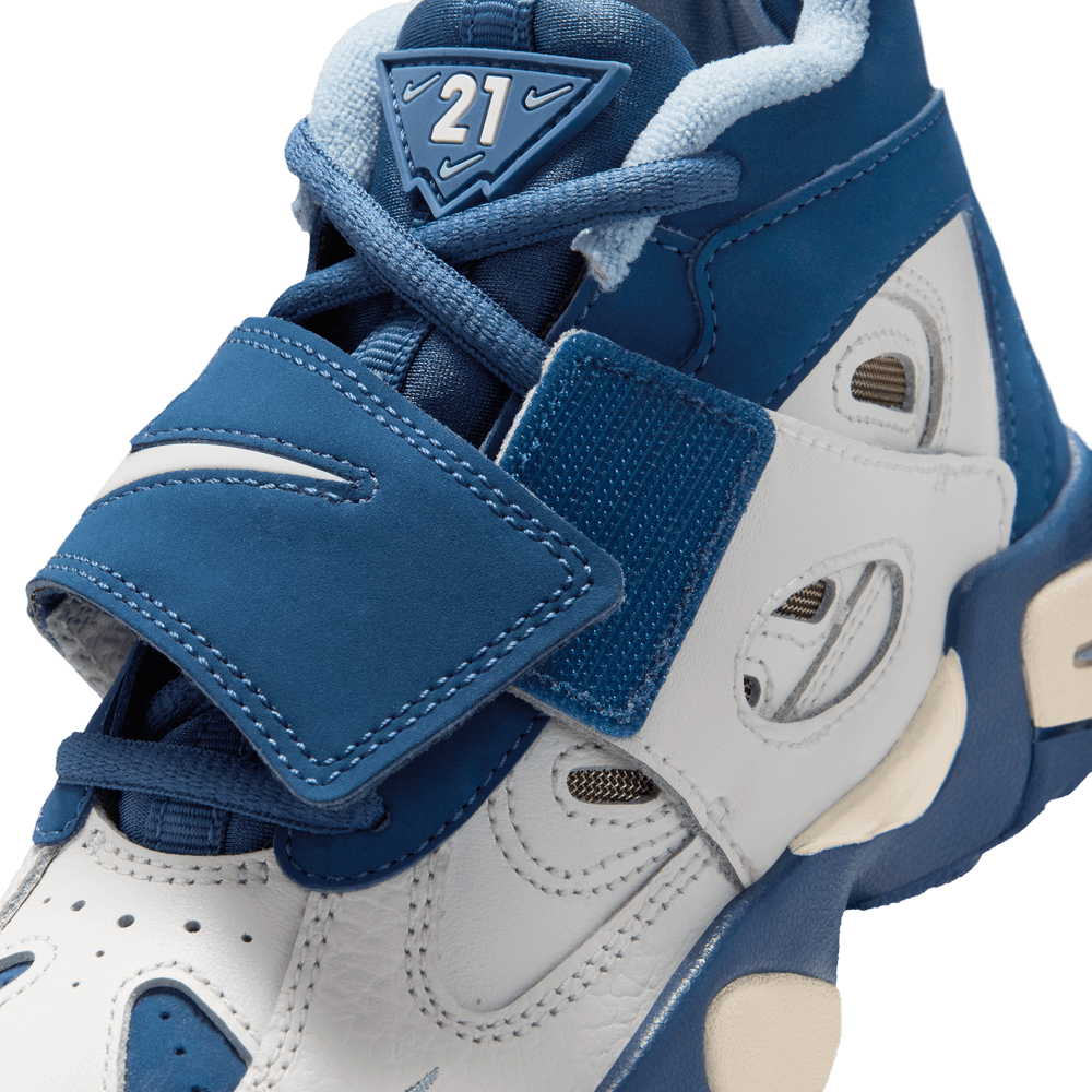 PS Nike Diamond Turf II