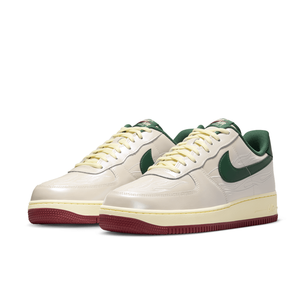Nike Air Force 1 '07 LV8