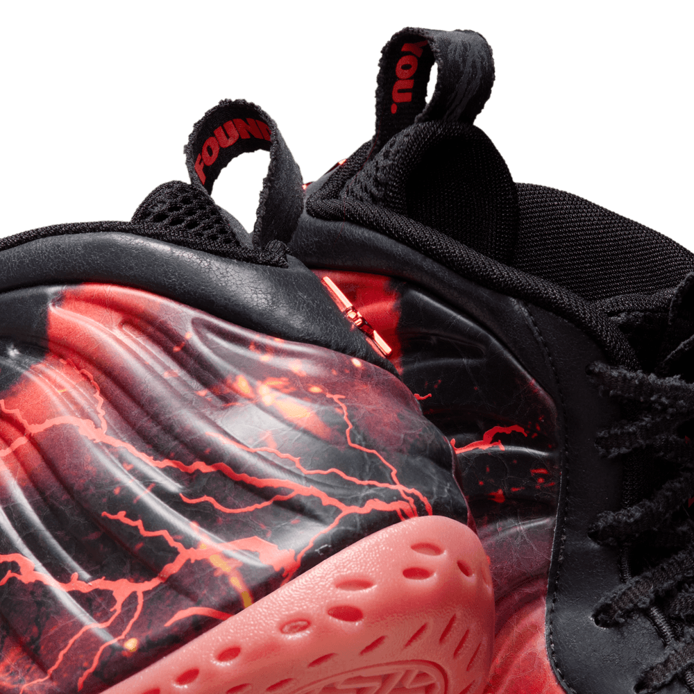 Nike Air Foamposite One x Stranger Things
