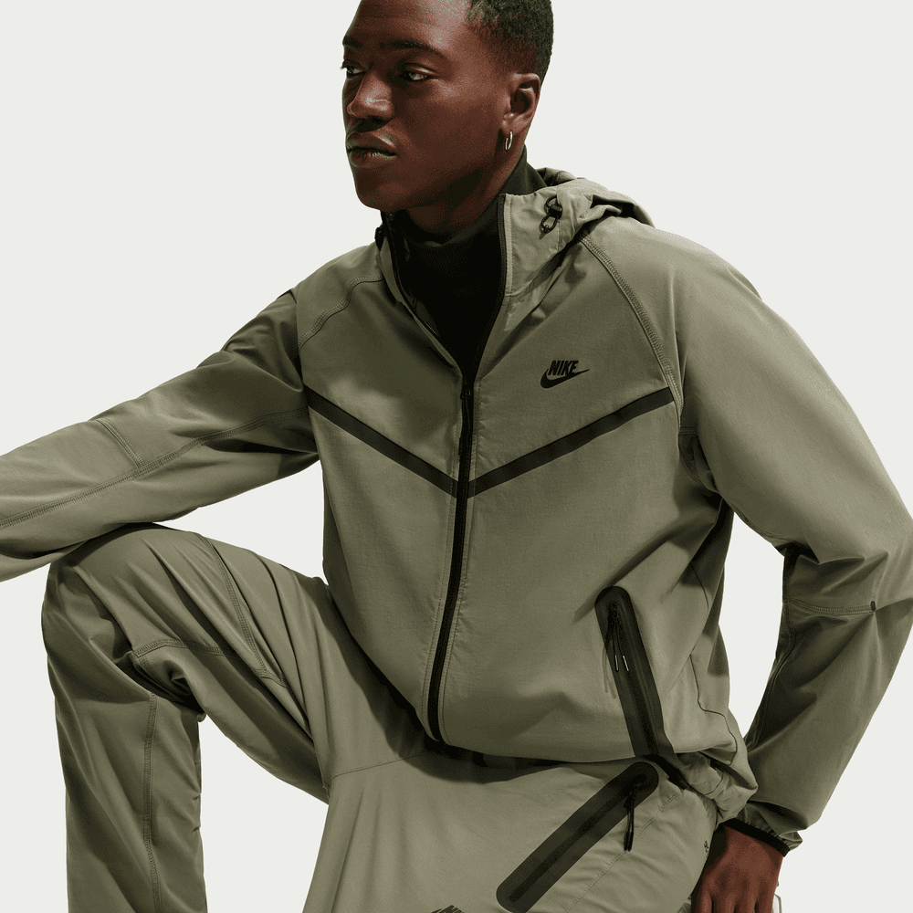 Nike Tech Dri-Fit Woven Full-Zip Windrunner Jacket