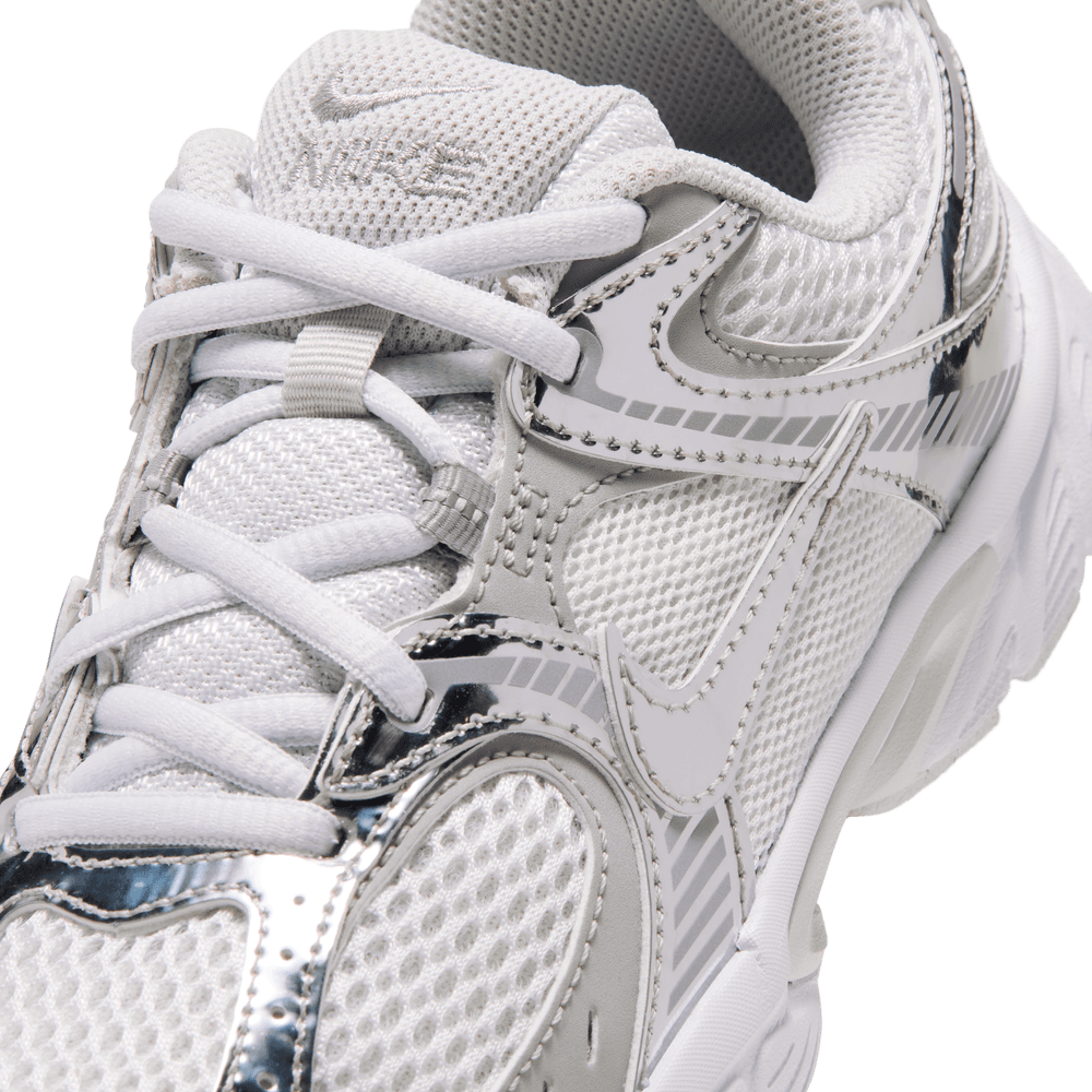 GS Nike V5 RNR 'Off White/Metallic Silver-Vast Grey'