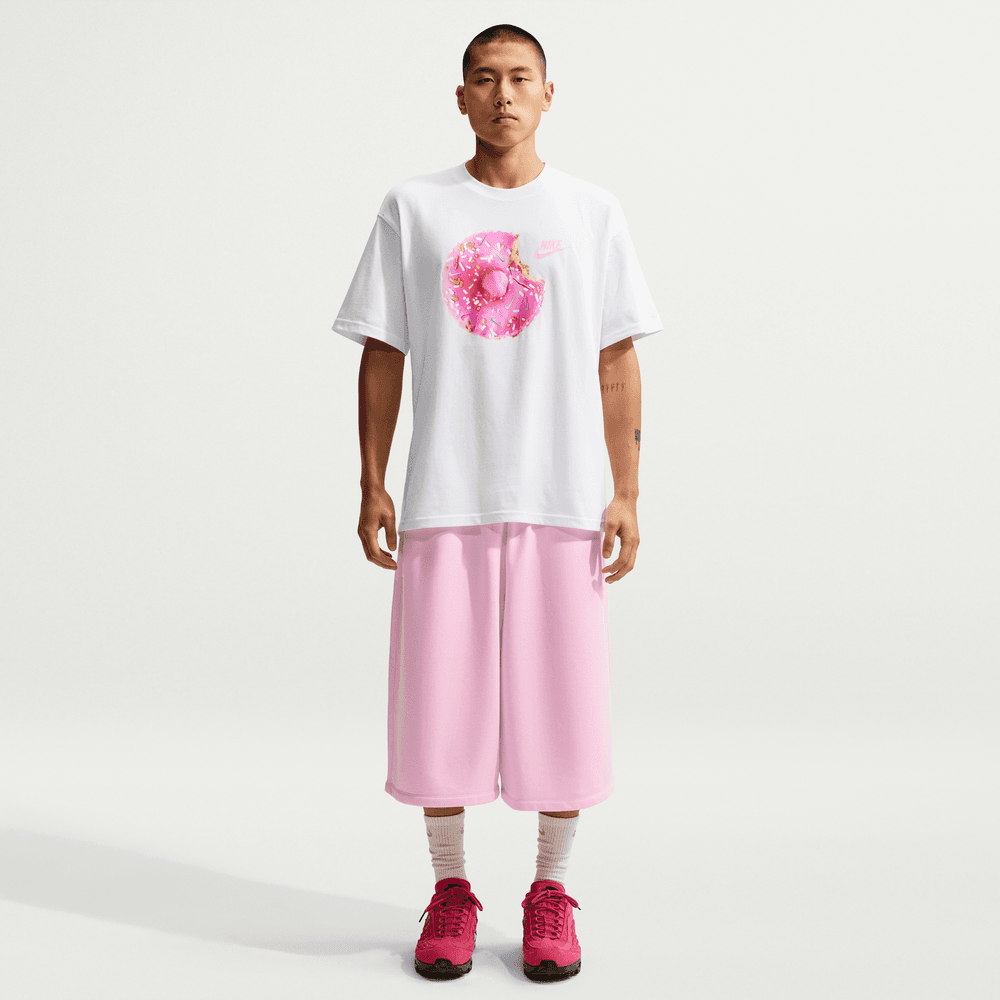 Nike Sportswear Max90 Short-Sleeve Donut Graphic Tee
