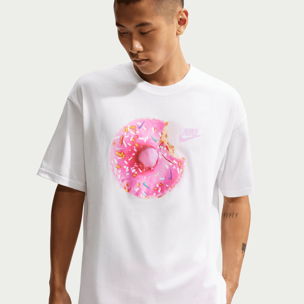 Nike Sportswear Max90 Short-Sleeve Donut Graphic Tee