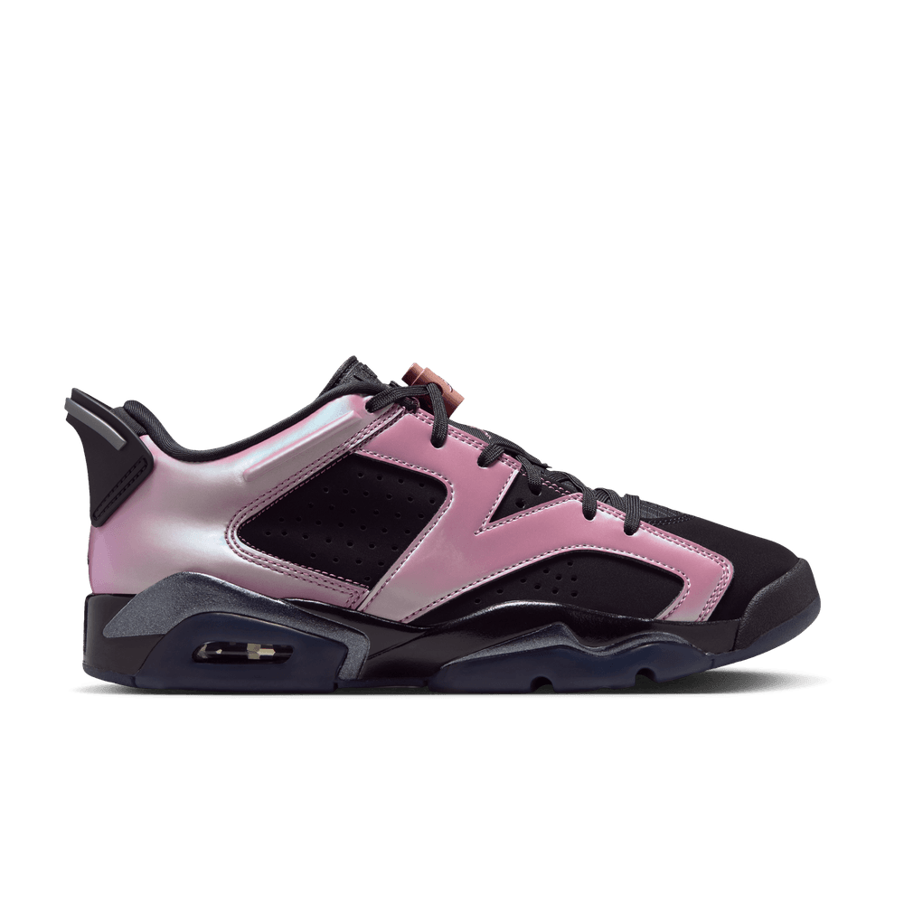 Wmns Air Jordan 6 Retro Low