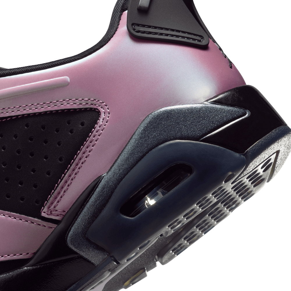 Wmns Air Jordan 6 Retro Low