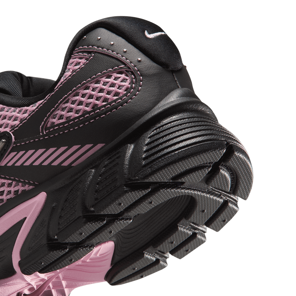 Wmns Nike V5 Runner