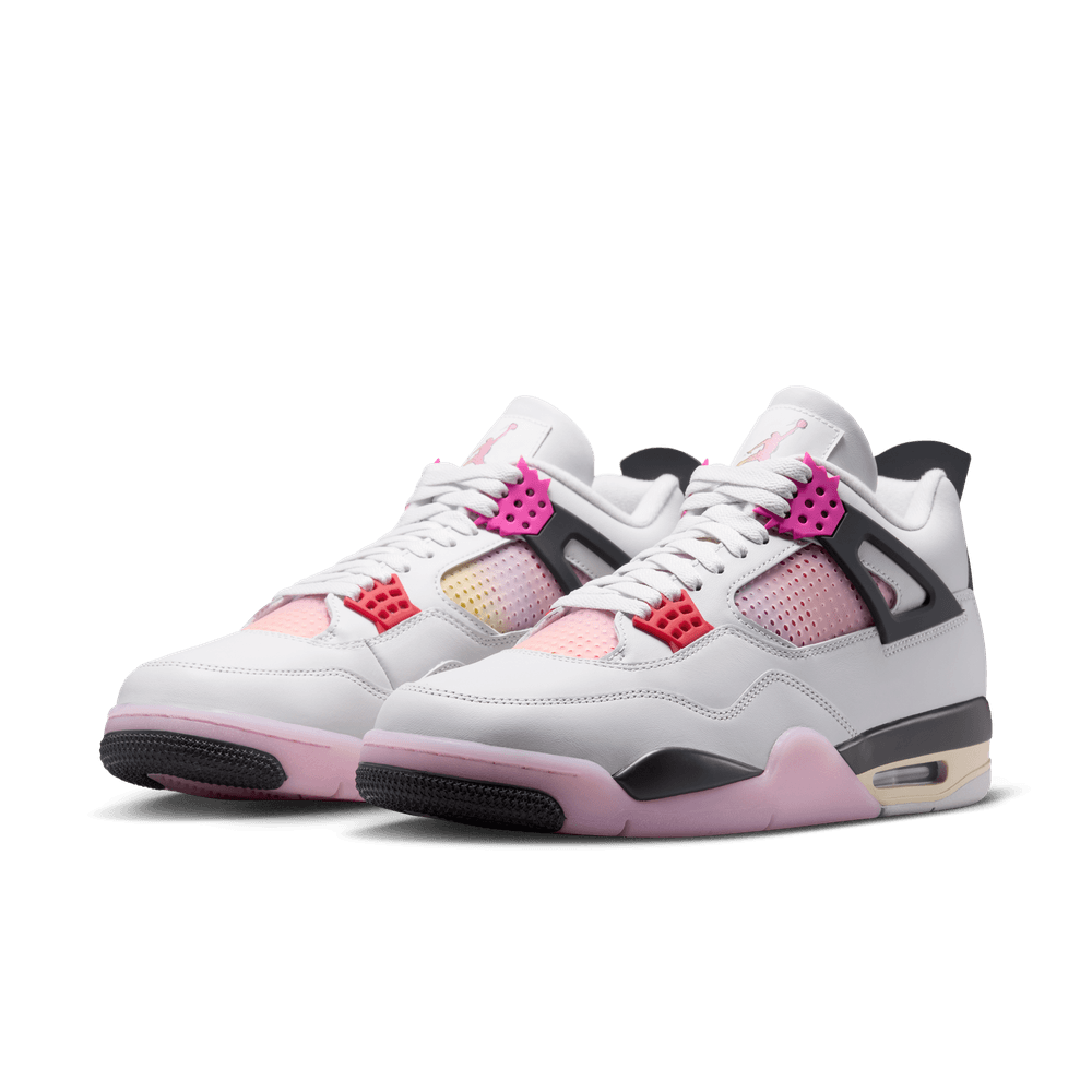 Air Jordan 4 Retro