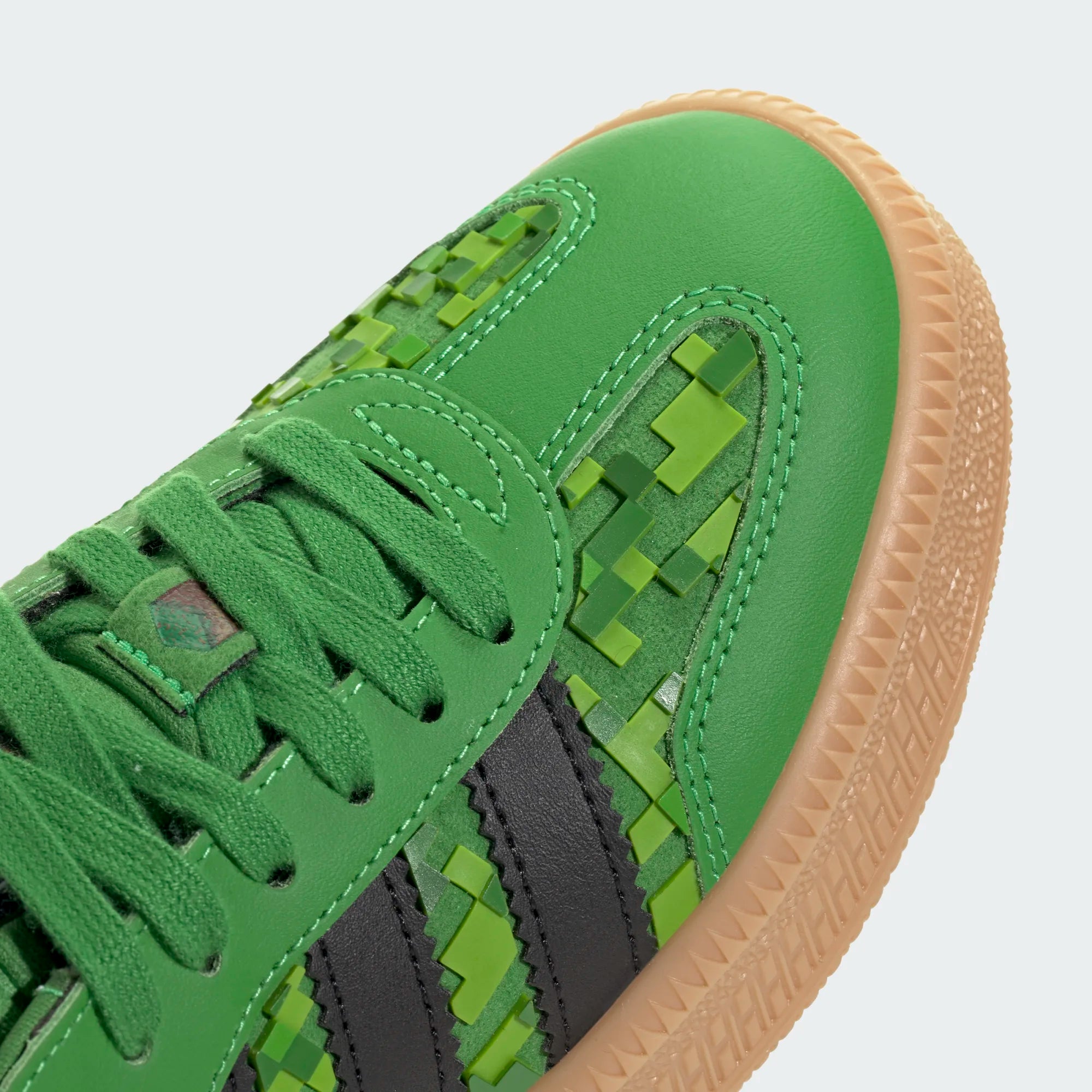 GS Adidas Minecraft Samba XLG