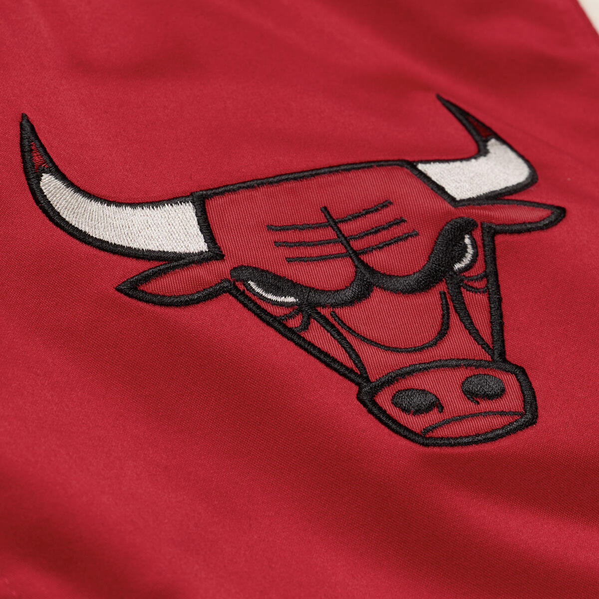 M&amp;N NBA Chicago Bulls Retro Roots Lightweight Satin Jacket