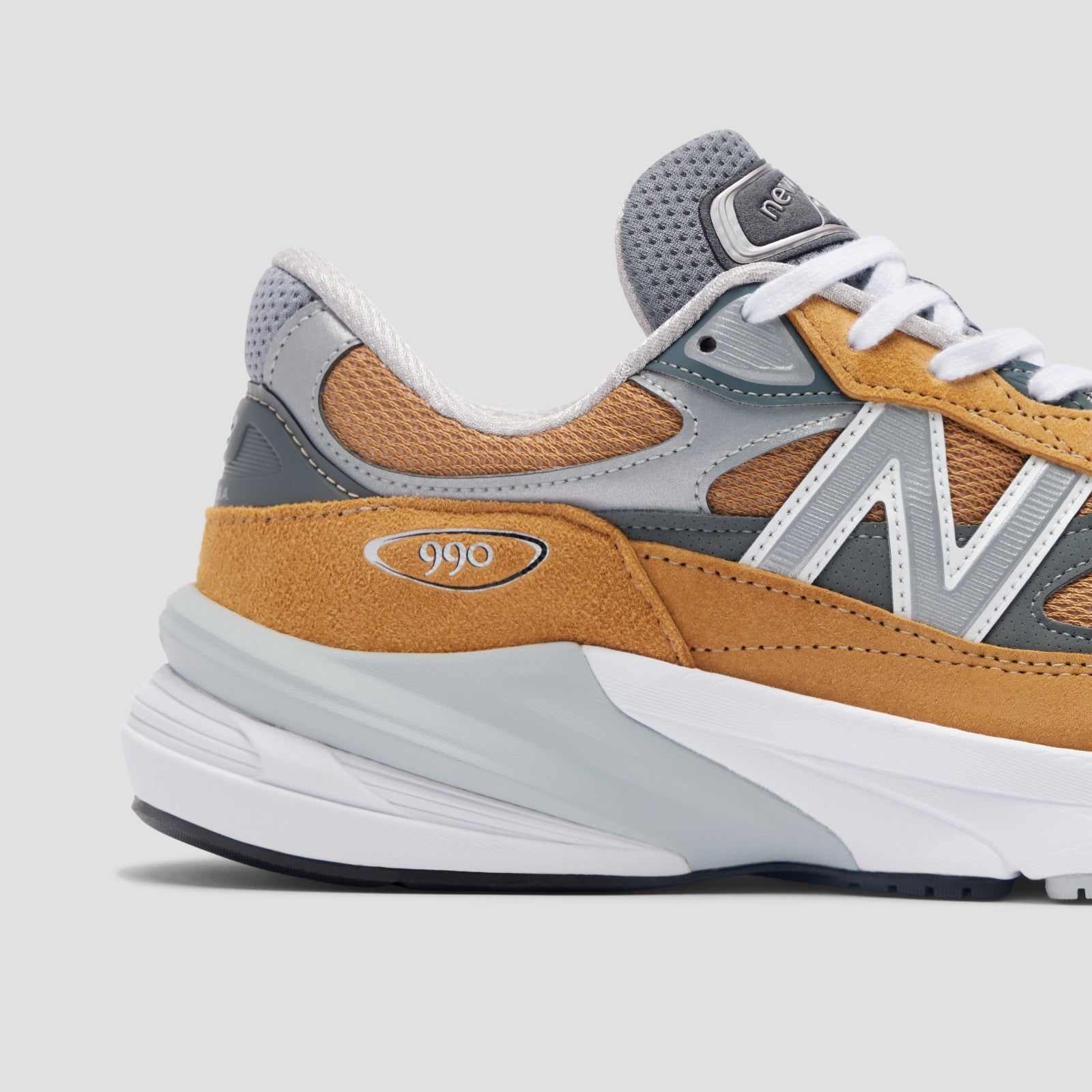 New Balance MADE In The USA 990v6