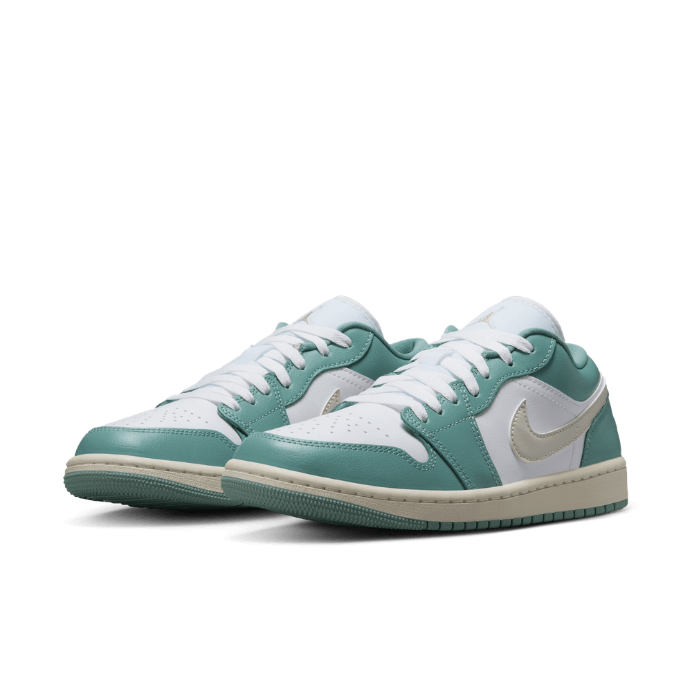 Wmns Air Jordan 1 Low