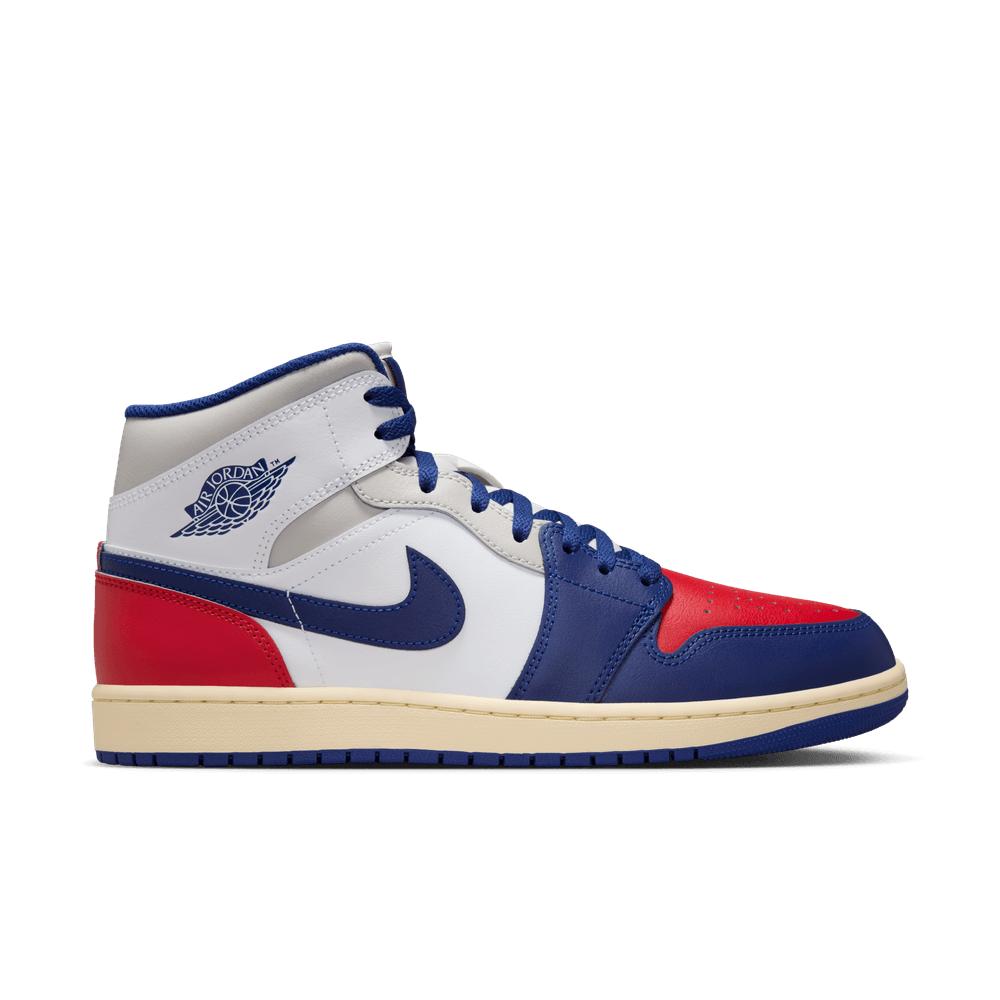 Air Jordan 1 Mid