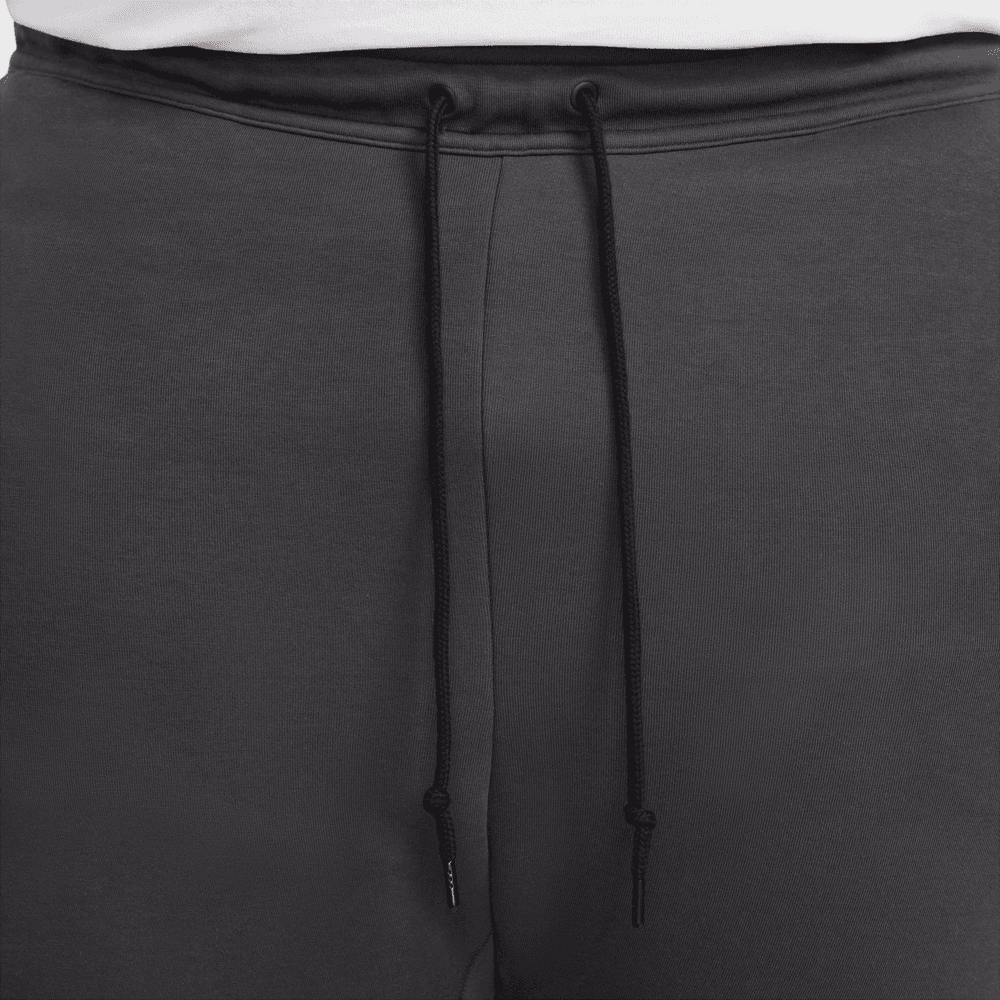 Nike Sportswear Tech Fleece Slim Fit Jogger