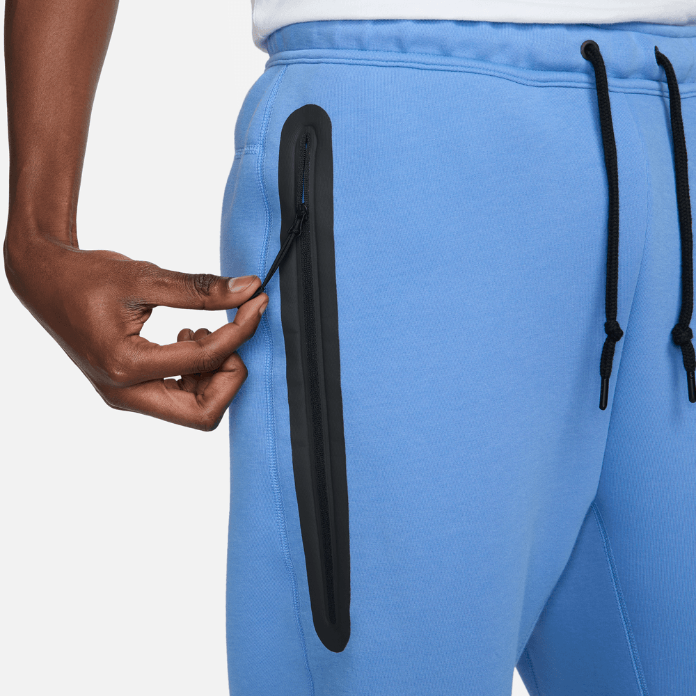 Nike Sportswear Tech Fleece Slim Fit Jogger