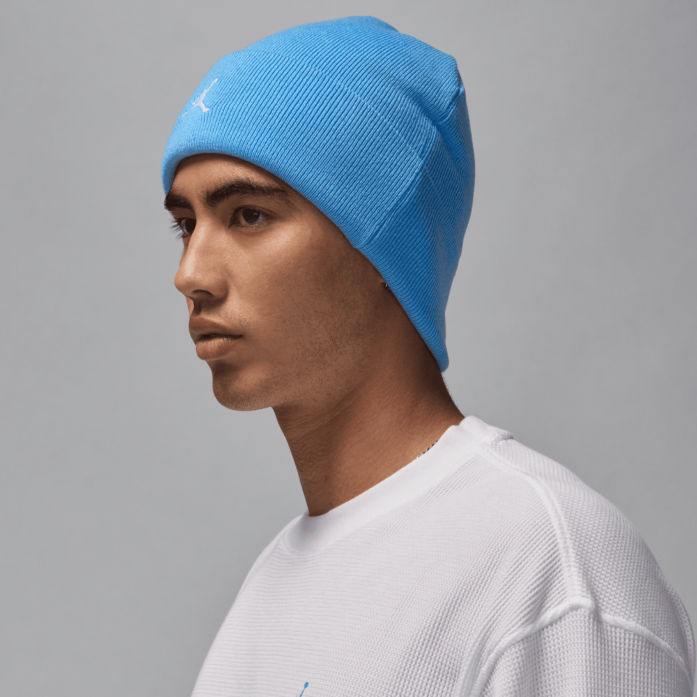 Air Jordan Peak Essential Beanie
