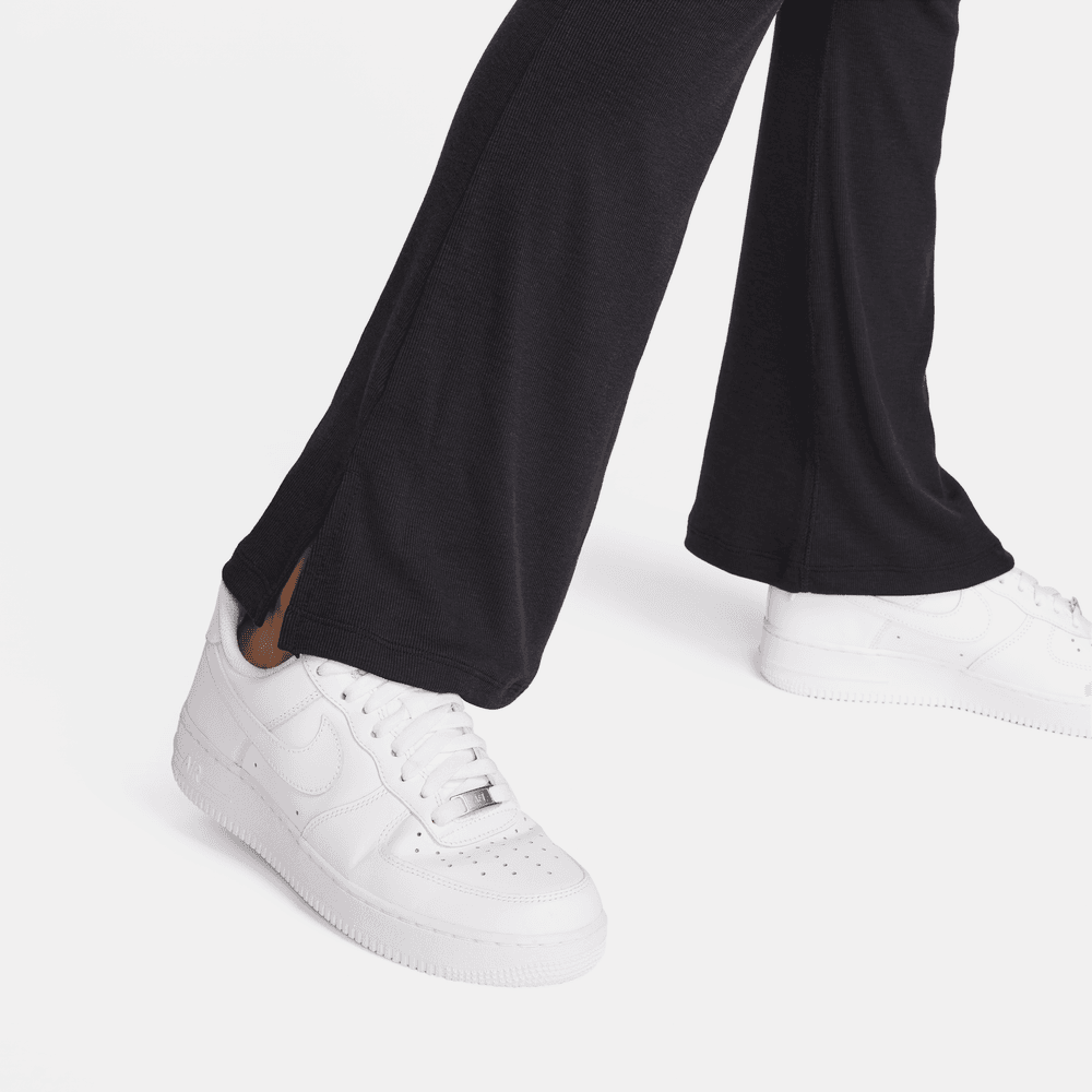 Wmns Nike Sportswear Chill Knits Mini-Ribbed Mid-Rise Flared Legging