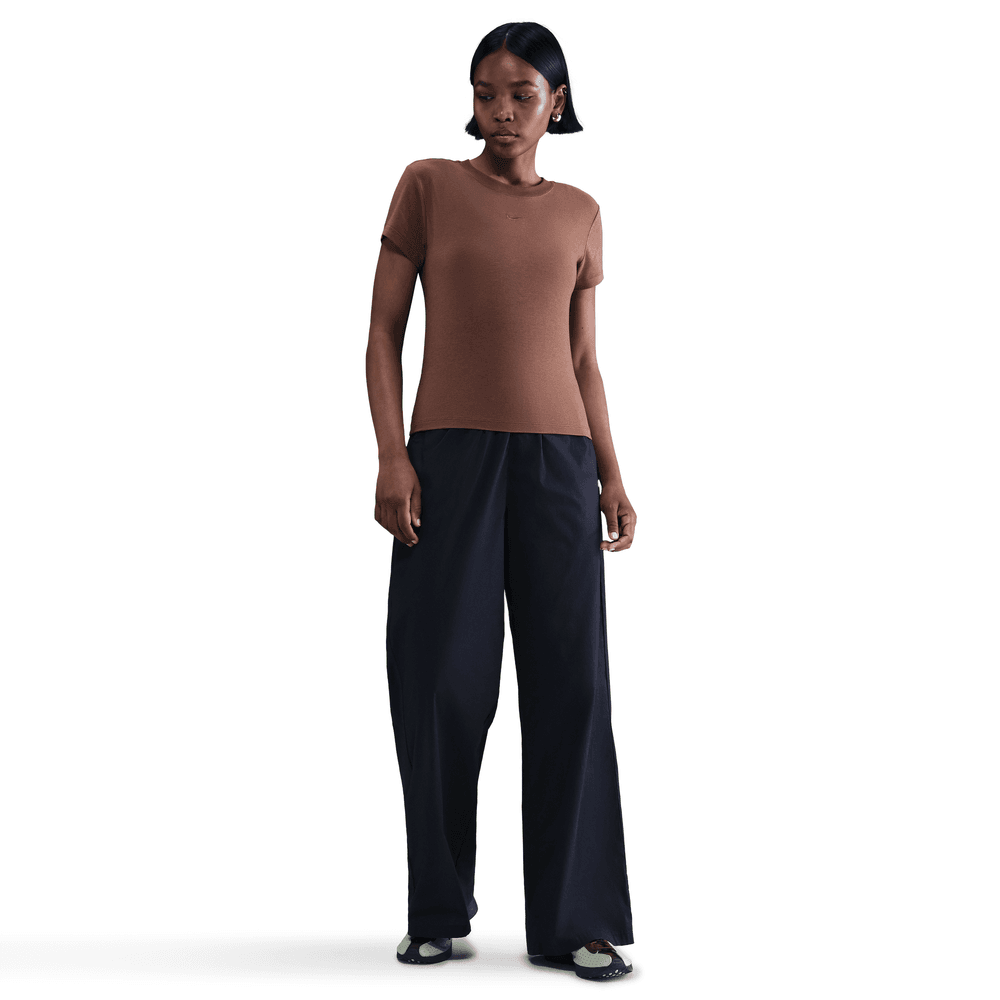 Wmns Nike Sportswear Chill Knit Tee 
