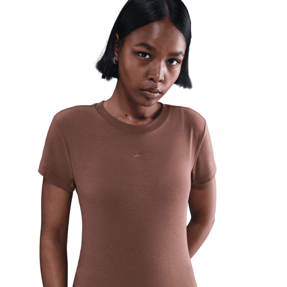 Wmns Nike Sportswear Chill Knit Tee 