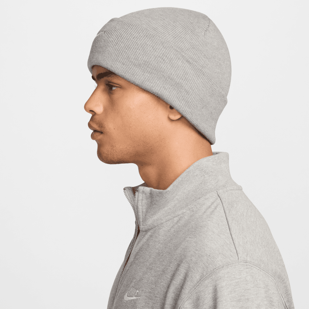 Nike Peak Swoosh Beanie