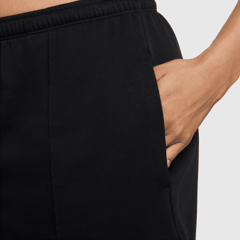 Wmns Nike Sportswear Chill Terry Short
