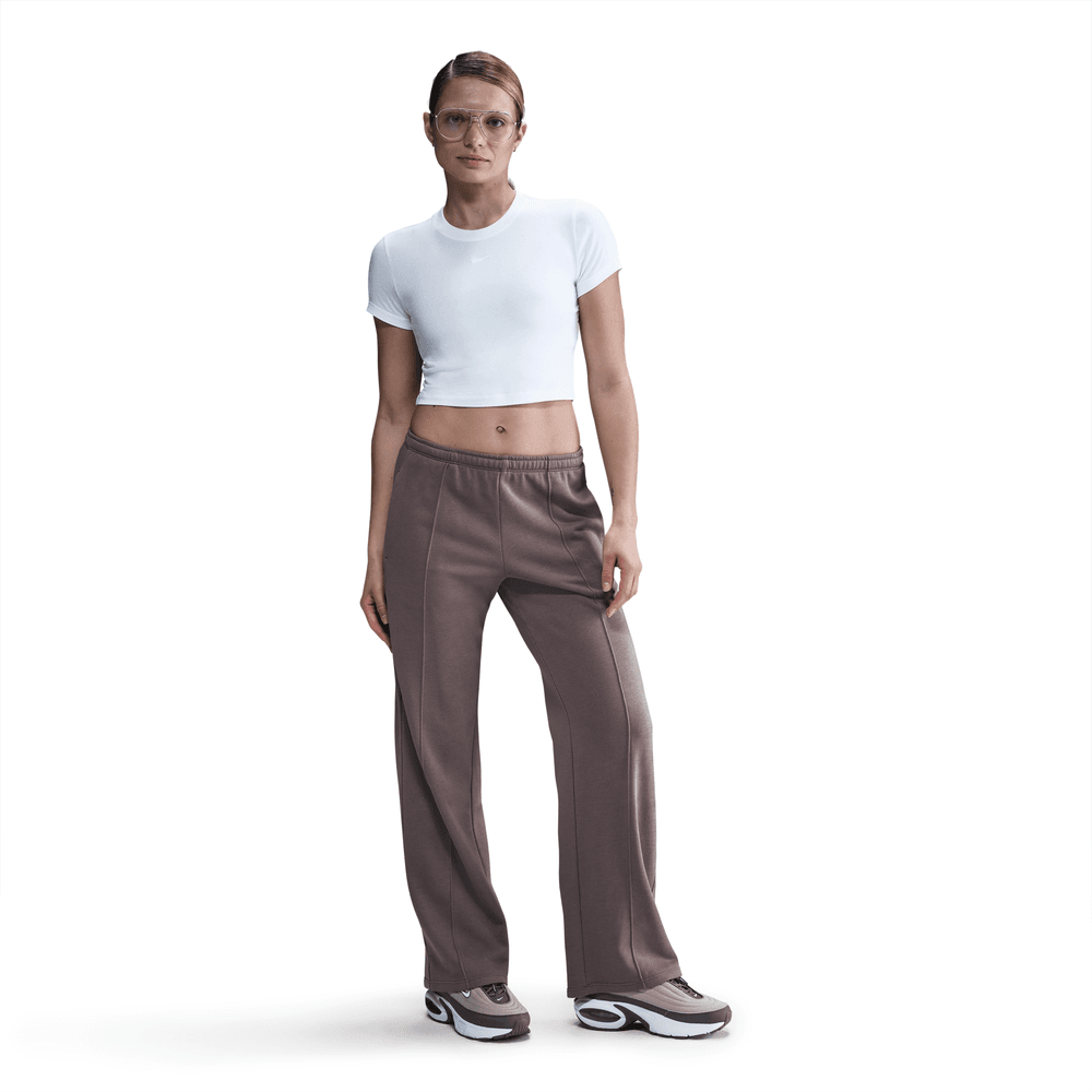 Wmns Nike Sportswear Chill Knit Tee 