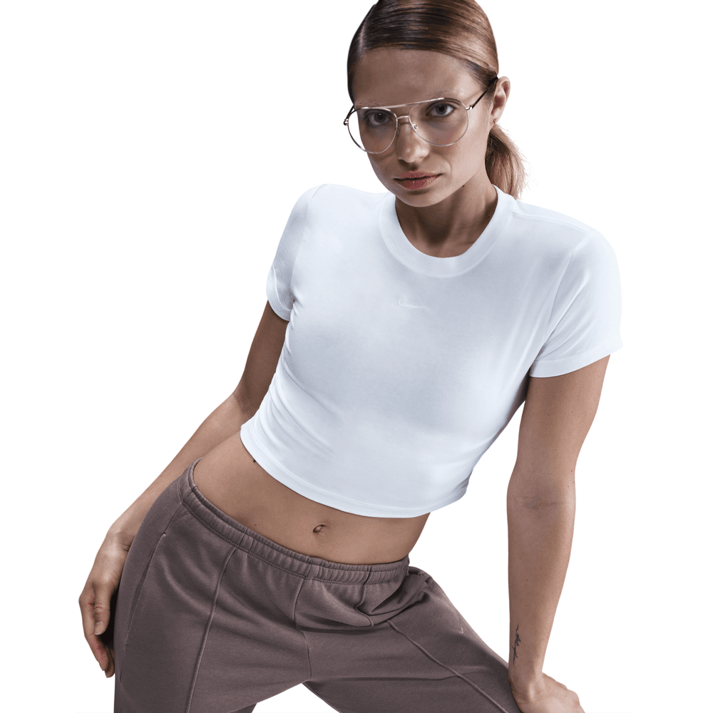 Wmns Nike Sportswear Chill Knit Tee 