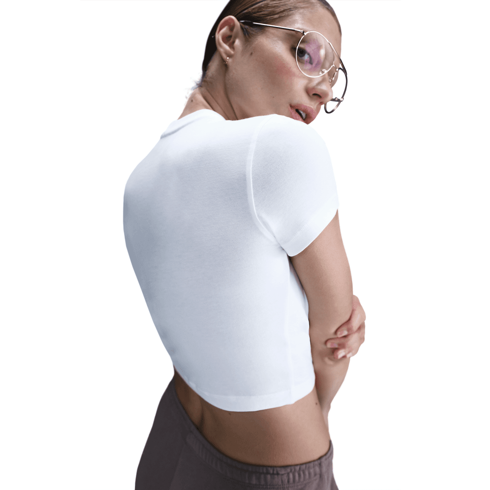 Wmns Nike Sportswear Chill Knit Tee 