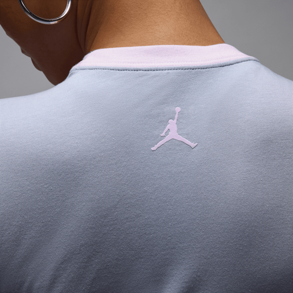 WMNS Air Jordan Cropped Graphic Tee
