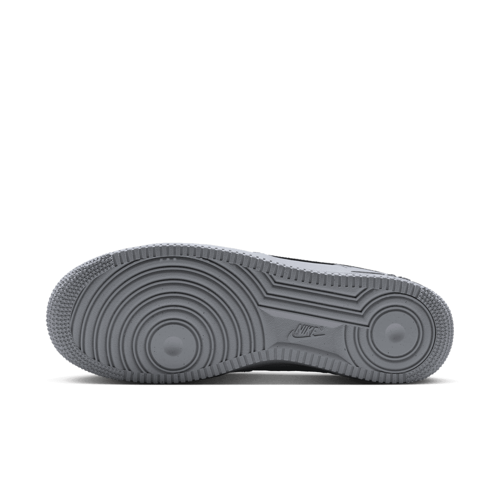 Nike Air Force 1 '07 LV8