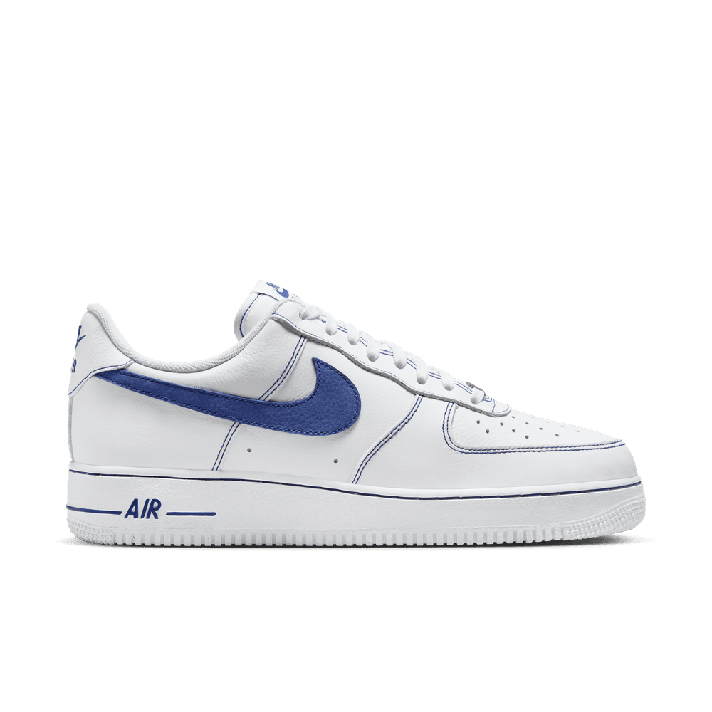 Nike Air Force 1 '07 LV8