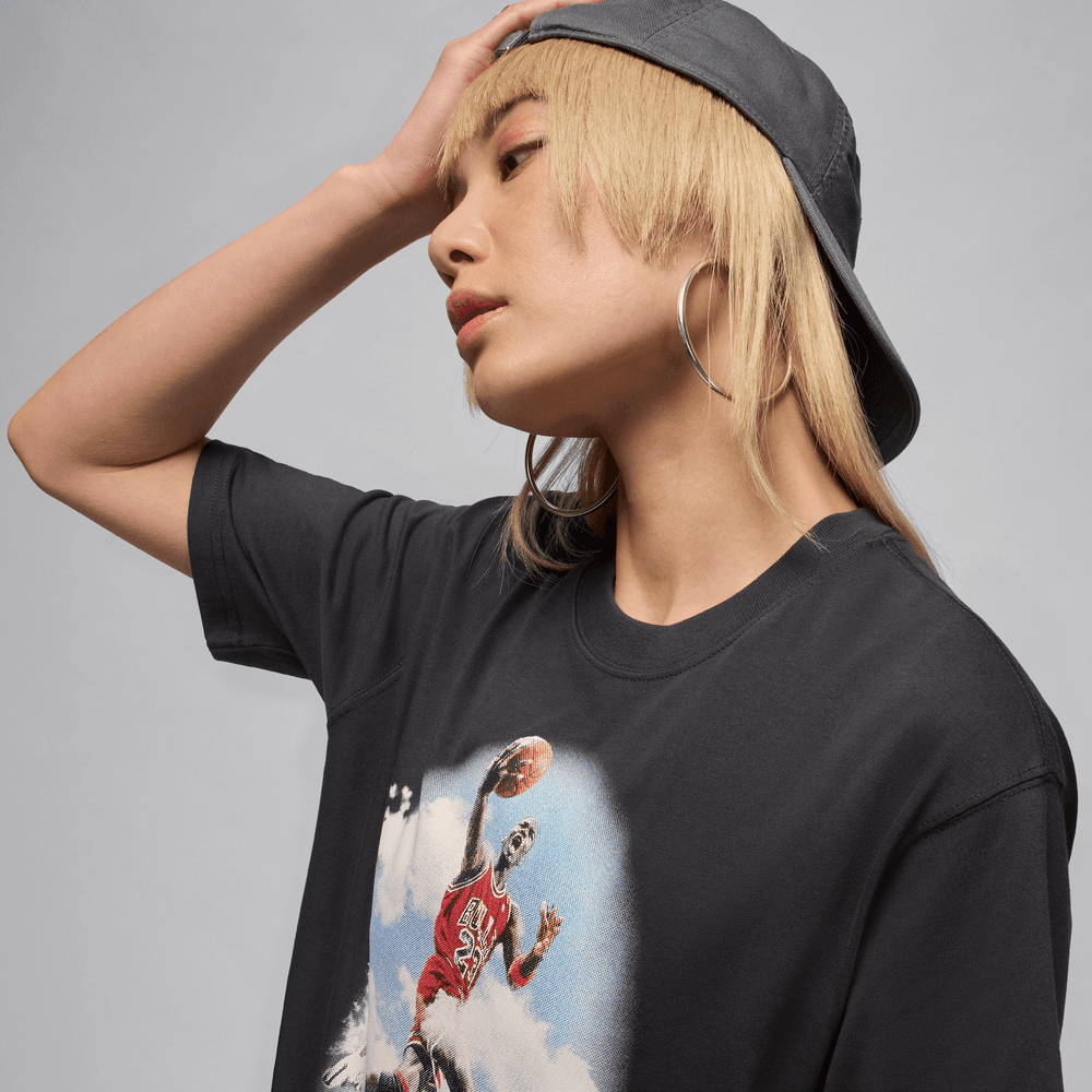 Wmns Air Jordan Flight Graphic Tee FA25