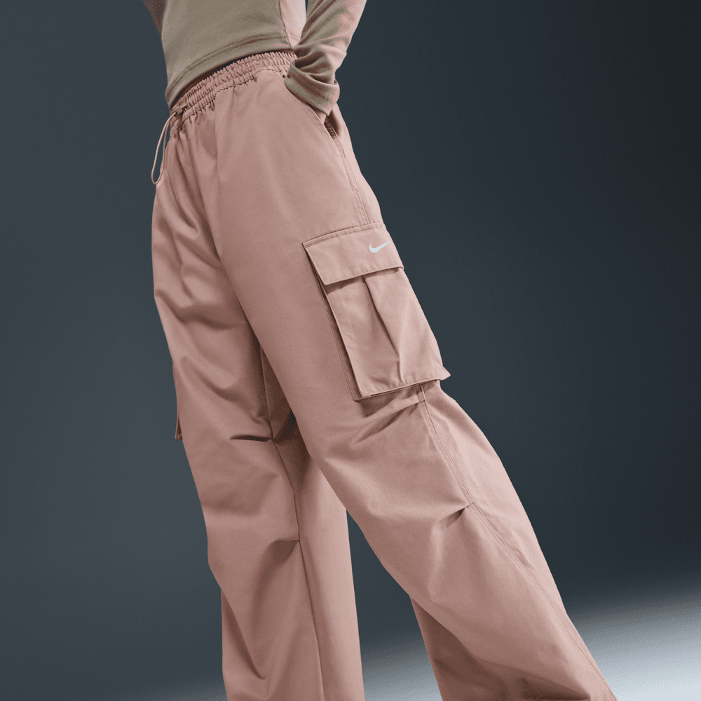 Wmns Nike Sportswear Oversized Woven Cargo Pants