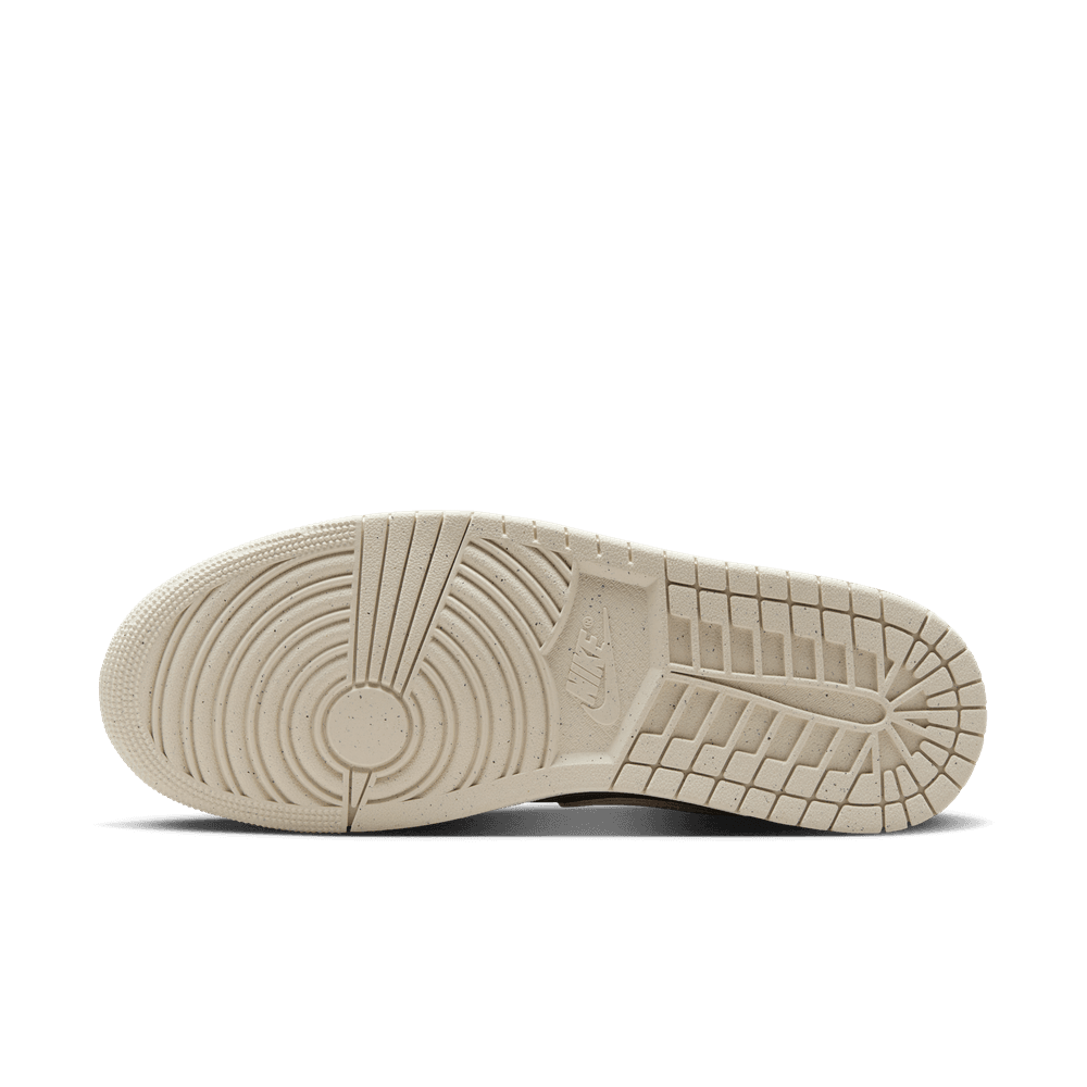 Air Jordan 1 Low SE