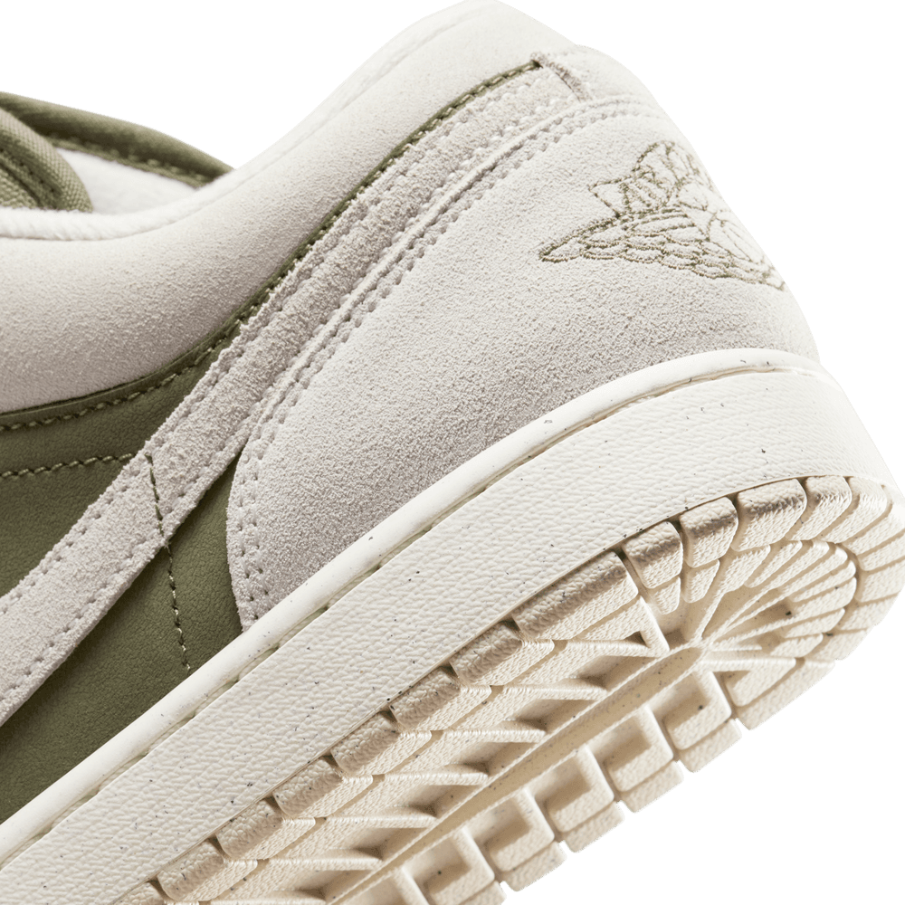 Air Jordan 1 Low SE