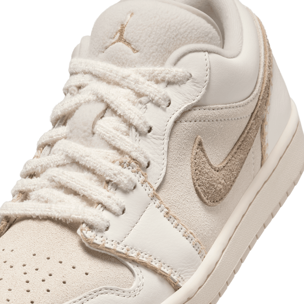 Wmns Air Jordan 1 Low SE 