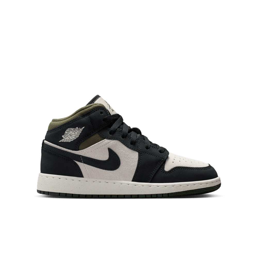 GS Air Jordan 1 Mid SE 