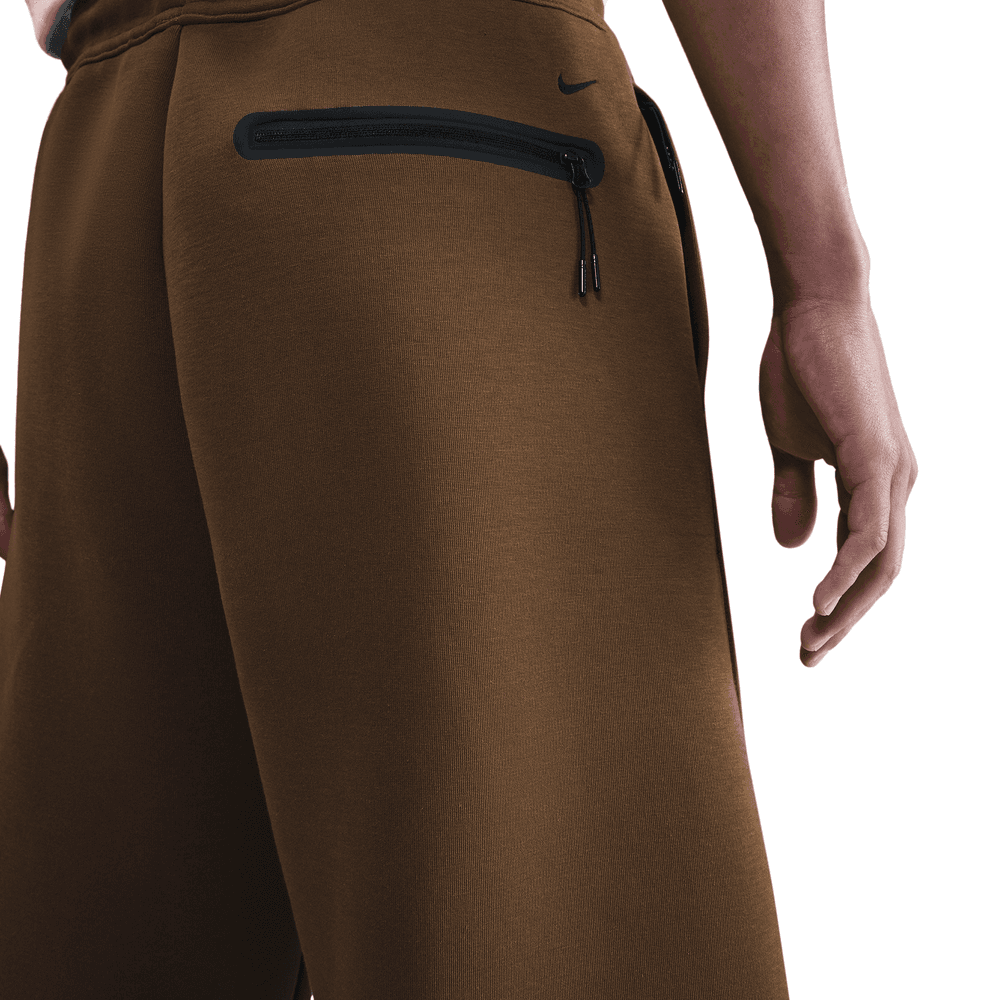 Nike Tech Fleece Loose-Fit Open Hem Pant
