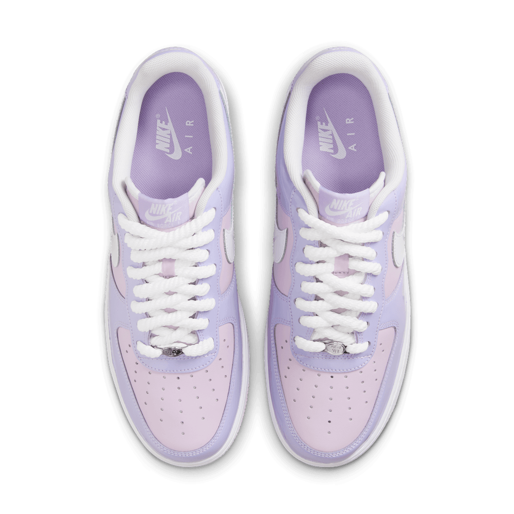 Nike Air Force 1 '07 LV8