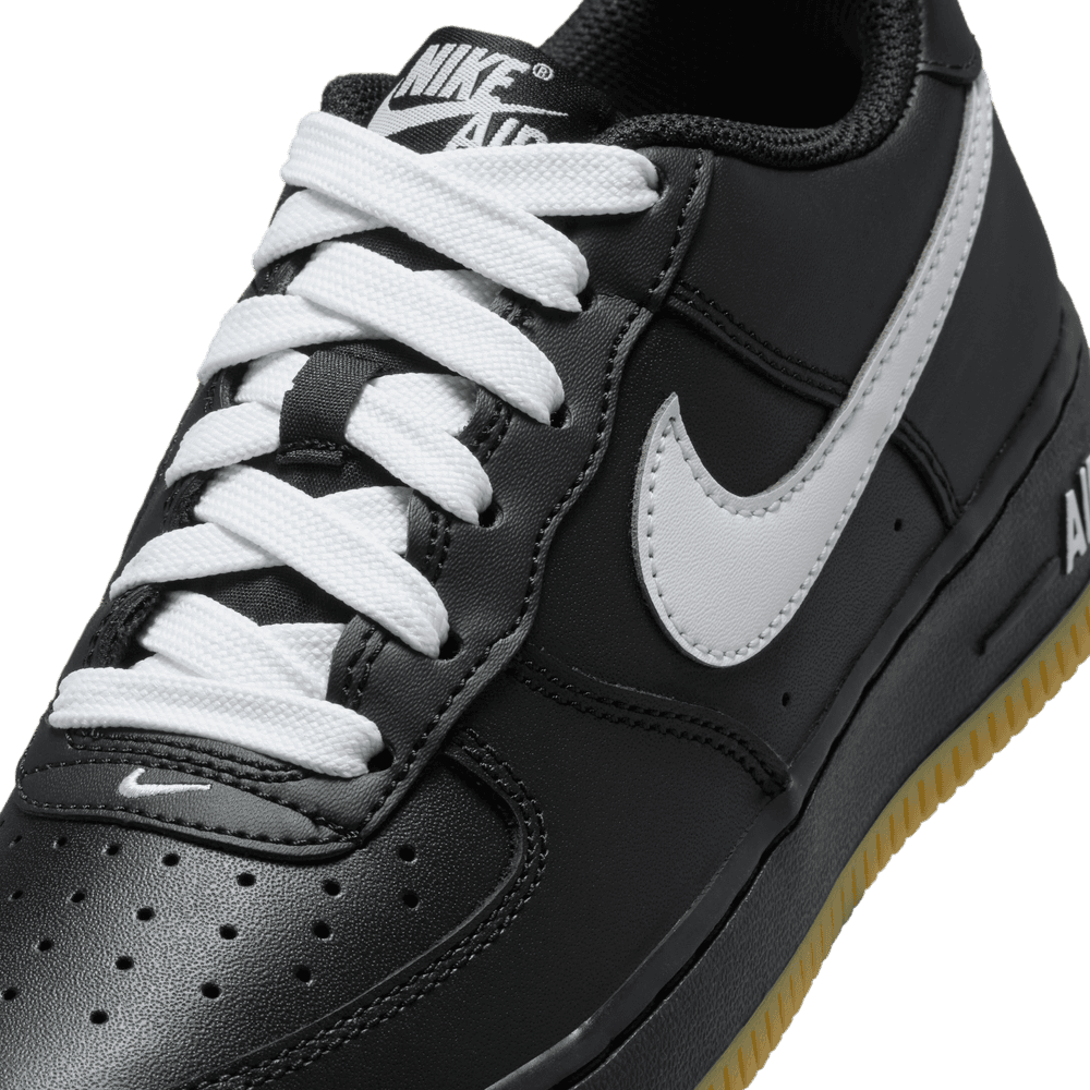 lv8 black and white nike