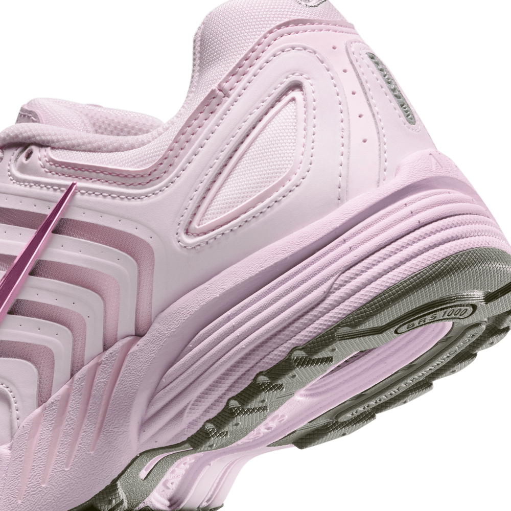 Wmns Nike Air Pegasus 2005