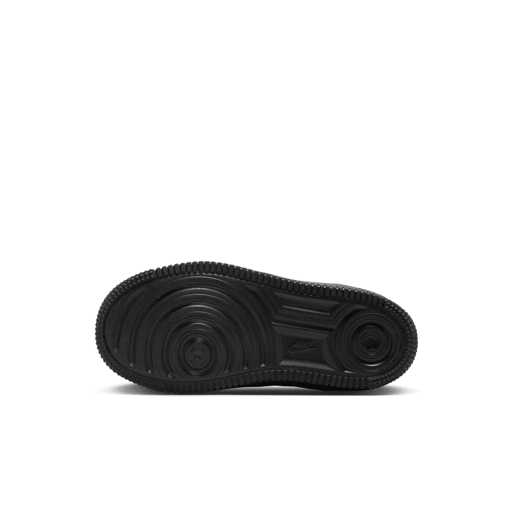 PS Nike Force 1