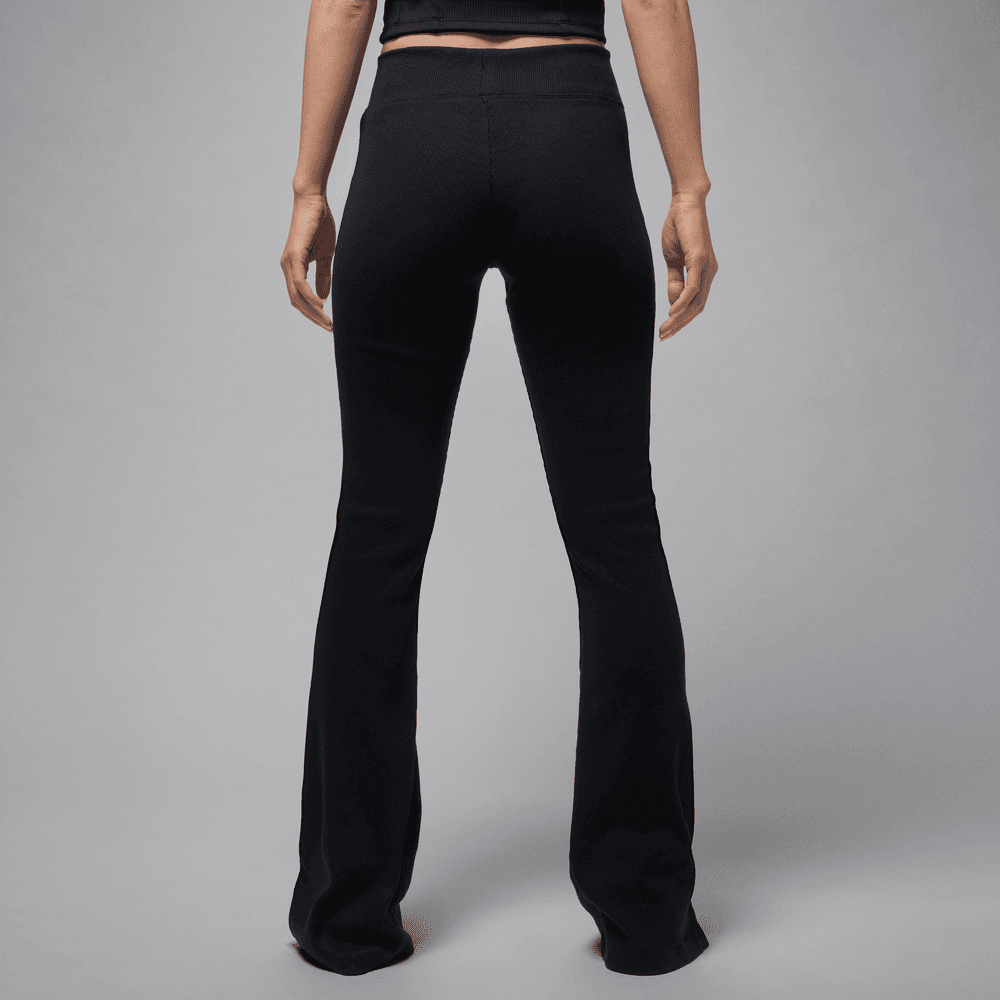 Wmns Air Jordan Brooklyn Essentials Mid-Rise Flared Leggings 