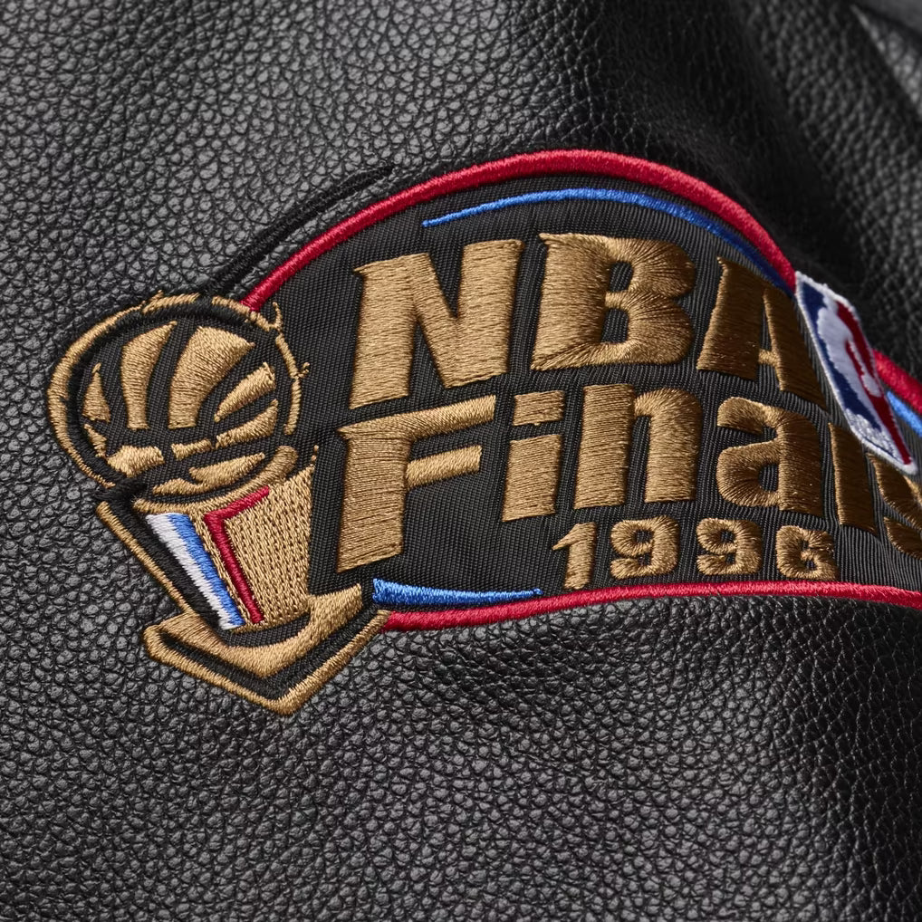 M&amp;N NBA Chicago Bulls 1996 Legacy Made Varsity Jacket