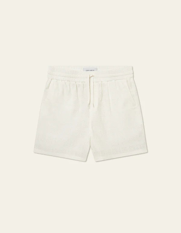 Les Deux Charlie Short
