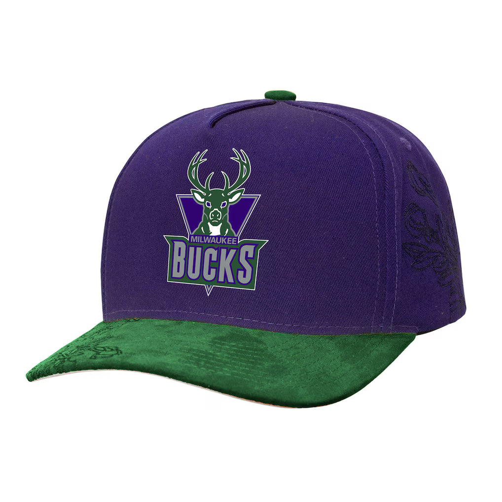 M&amp;N Milwaukee Bucks NBA May Flowers Pro Snapback