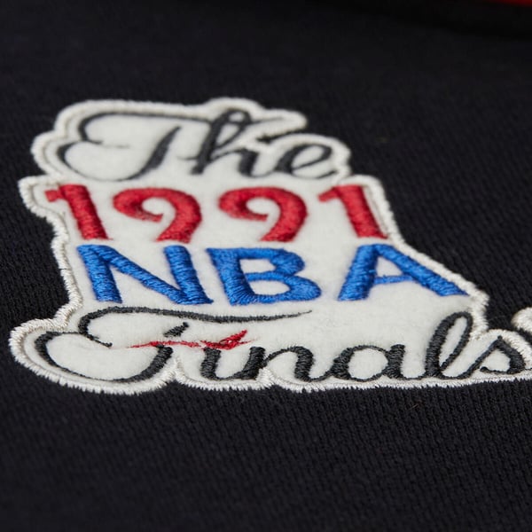 M&amp;N NBA Vi M&amp;N NBA Vintage Logo Chicago Bulls Courtside Fleece Button Front Hoodie &#39;Black&#39; * Full titlentage Logo Chicago Bulls Courtside Fleece Button Front Hoodie