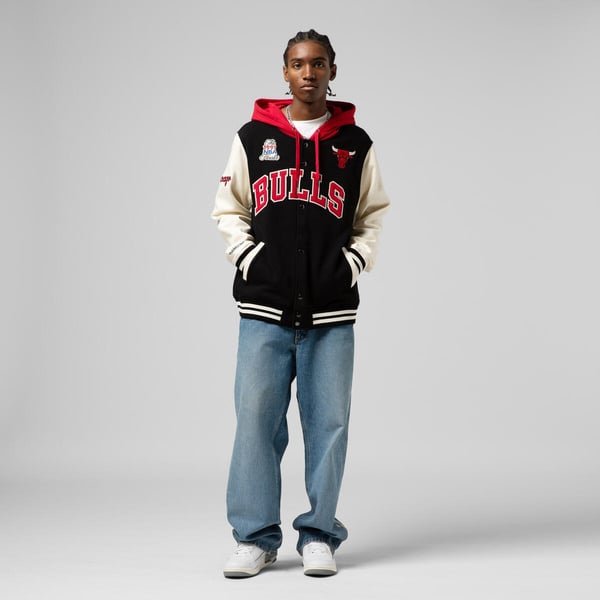 M&amp;N NBA Vi M&amp;N NBA Vintage Logo Chicago Bulls Courtside Fleece Button Front Hoodie &#39;Black&#39; * Full titlentage Logo Chicago Bulls Courtside Fleece Button Front Hoodie